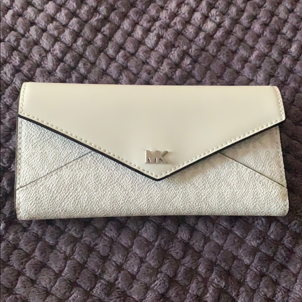 Michael Kors money pieces wallet